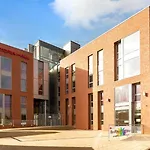 Bright And Modern Ensuites At The Metalworks Birmingham