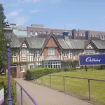 Cozy 1 Bedroom Apartment Sleep 4 In Birmingham Centre