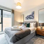 St Martin\'S Place 2 Bed Luxury Apartment Bham