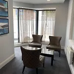 Birmingham City Centre Apartment - Broad Street