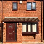 Spacious Double Near Train Station