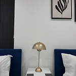 No17 Overnight Stays