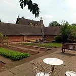 Dovehouse Farm