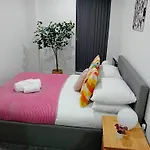 City Centre Apartments, Free Parking - Quality City