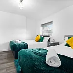 City Urban Apartments
