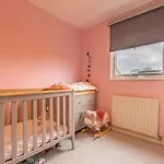 Cozy & Modern Medics Contractors
