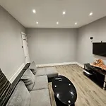 Monyhull Homestay - Near City Centre Kingsheath Nia Nec Bhx