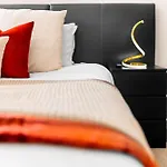 City Centre Apartment - Balcony - Secure Parking - China Town - Arcadian - 29Arc