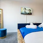 Cosy 2 Bedroom Apartment In Birmingham City Centre With Free Parking - Digbeth - Free Netflix - Long Stays Allowed
