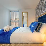 Cosy 2 Bedroom Apartment In Birmingham City Centre With Free Parking - Digbeth - Free Netflix - Long Stays Allowed