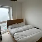 Birmingham - Cozy 2 Bed Apartment - Sleeps 4