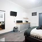 The Stylish Escape In Moseley