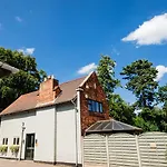 Moxhull Hall