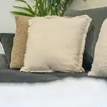 Spacious 3-Br Apt Sleeps 8