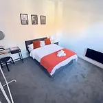 Modern House In Birmingham