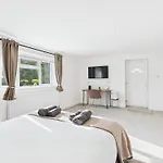 Jays Modern Guest House