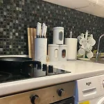 Stylish 3-Bedroom In Birmingham City Centre