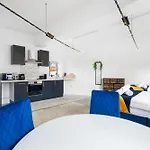 Elegant Apartments In Birmingham City Centre