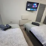 Prime Retreats - Flynn House