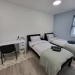 Prime Retreats - Flynn House
