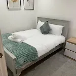 2 Bedroom City Centre Apartment!