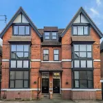 Emerald Delightful Suite Moseley Mews, Birmingham By Staystaycations