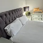 Bright Stay Near Heartlands Hosp, Nec & Birmingham Airport