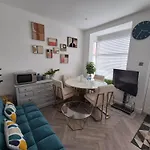 Vibrant Stay Near Heartlands Hosp, Nec & Airport