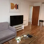 Central Birmingham Apartment - Broad Street