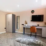 Hotel Liv