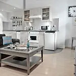 Our City Apartments At Shaftesbury House