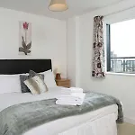 Comfort Zone Parkside Apartment Hotel Birmingham