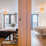 Birmingham City Living Apartment
