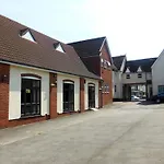 Hotel Dinara