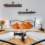 Diamond - Postbox Apartment 1