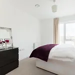 Modern Birmingham City Apartments Secure Gated Parking