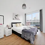 Onyx Broad Street Brindley Place Large Spacious Apartment