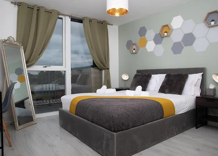 Stylish Birmingham City Centre Apartment