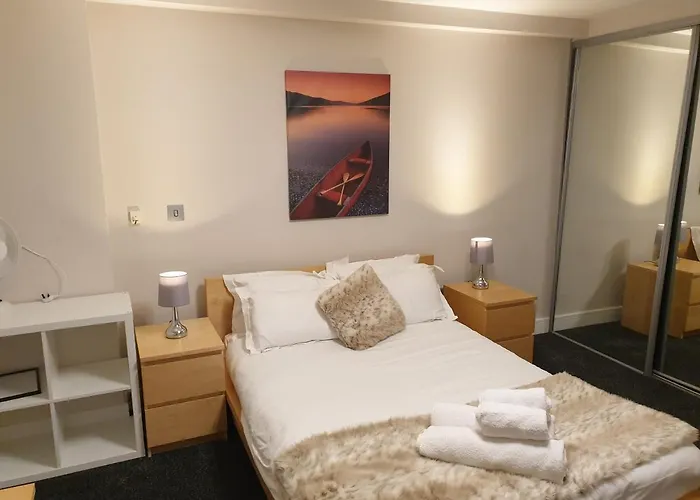 Birmingham Diamond, 2 Bedroom Apartment
