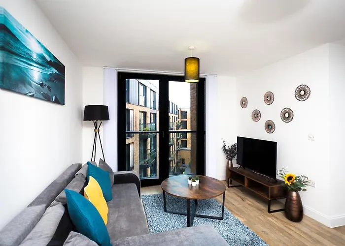 Absolute Stays On Essex - Chinatown - Hippodrome - Alexandra Theatre - Bull Ring - The Rep - B\'Ham Intl Airport - Free Wifi - Free Parking - Contractors - Corporates