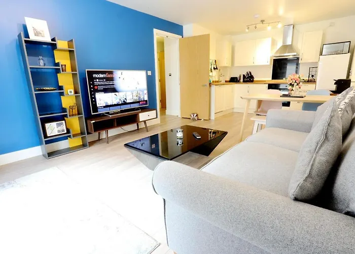 Birmingham Postbox Premier Home Stay Apartment
