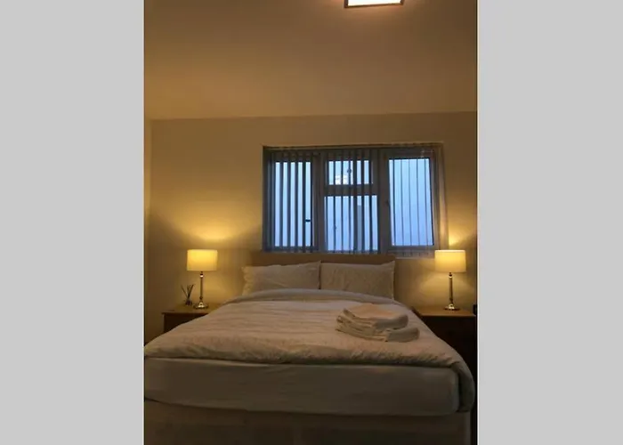 Cozy Self Contained Apartment