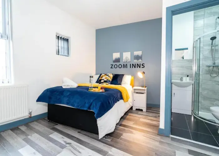 Comfy, Modern Studio With Netflix