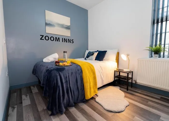 Autumn Oasis - Chic Studio In West Midlands