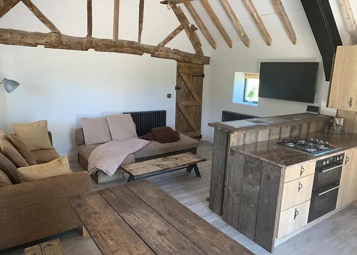 Cosy Quaint Barn Conversion In A Rural Landscape
