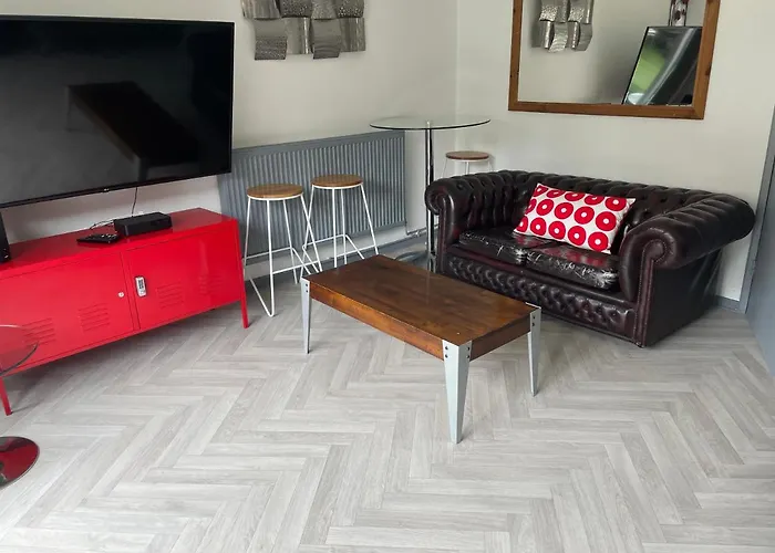 B16 Arena Central - 3 Bedrooms, 2 Bathrooms, Parking Space - Private Apartment - 欢迎