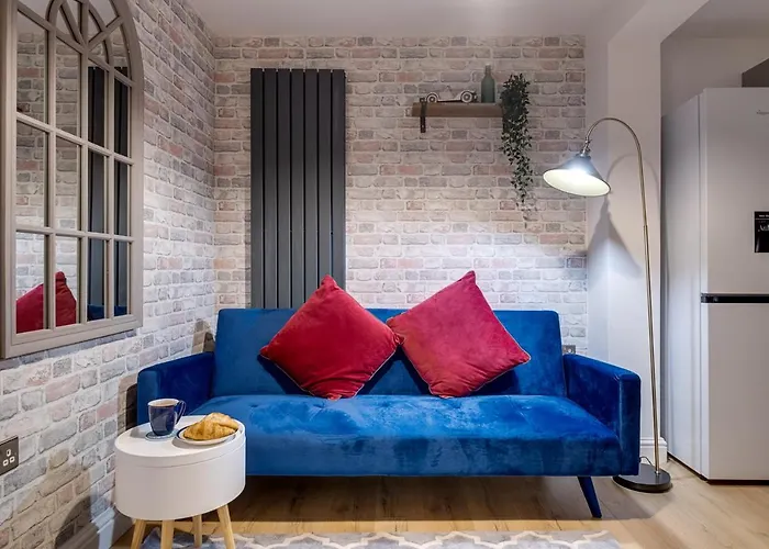 Night Stay - Alpha House (Adults Only)