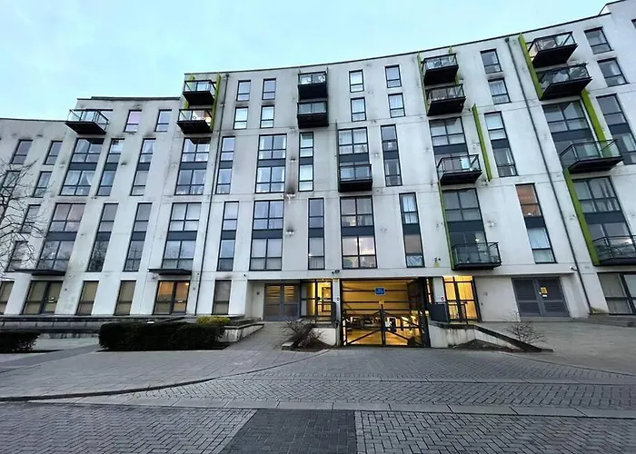 Lovely 2-Bedroom Apartment In Edgbaston Hemisphere