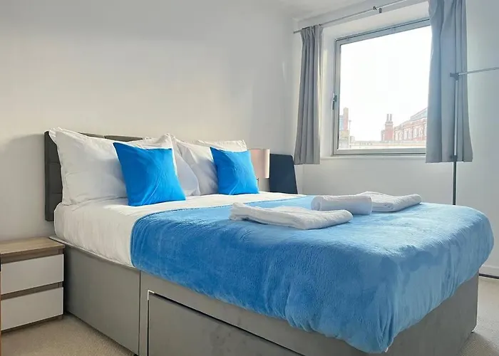 Grand City-Centre Apartment + Parking