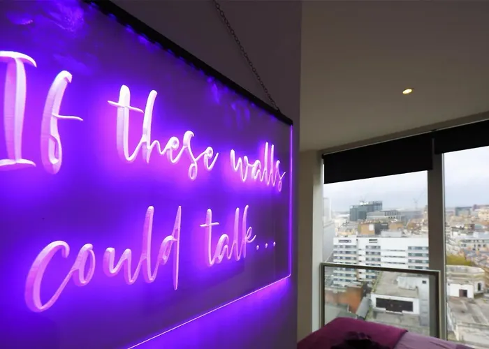 Luxury 14Th Floor Penthouse Suite